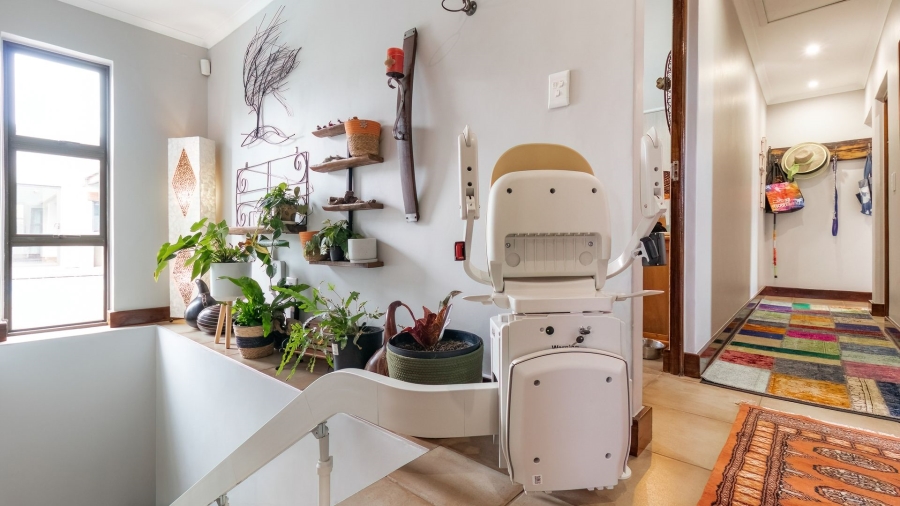 6 Bedroom Property for Sale in Tre Donne Estate Western Cape